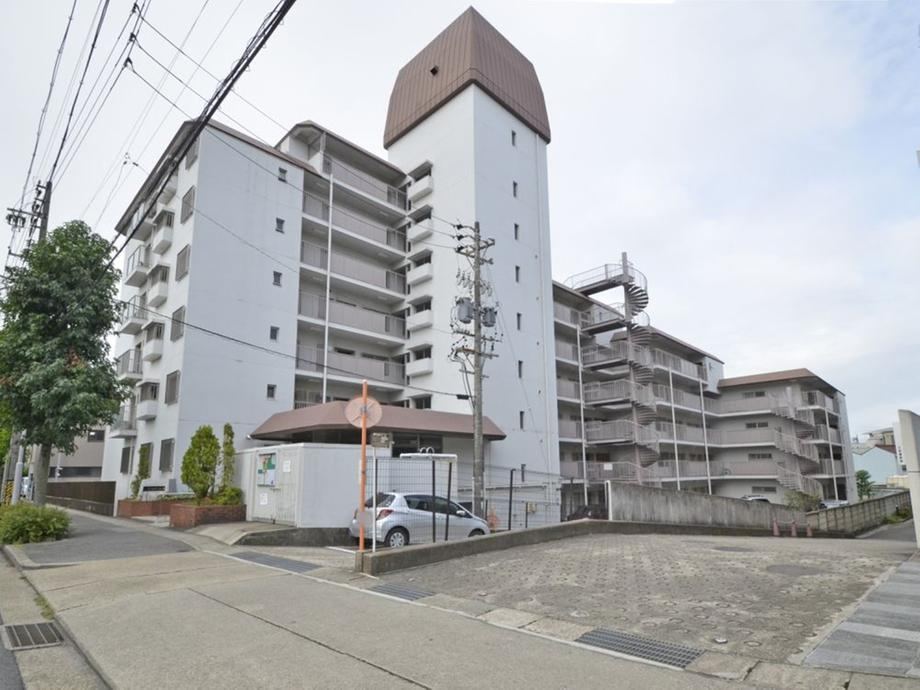 3LDK apartment in Tempaku Ward, Nagoya, Aichi - Photo 1