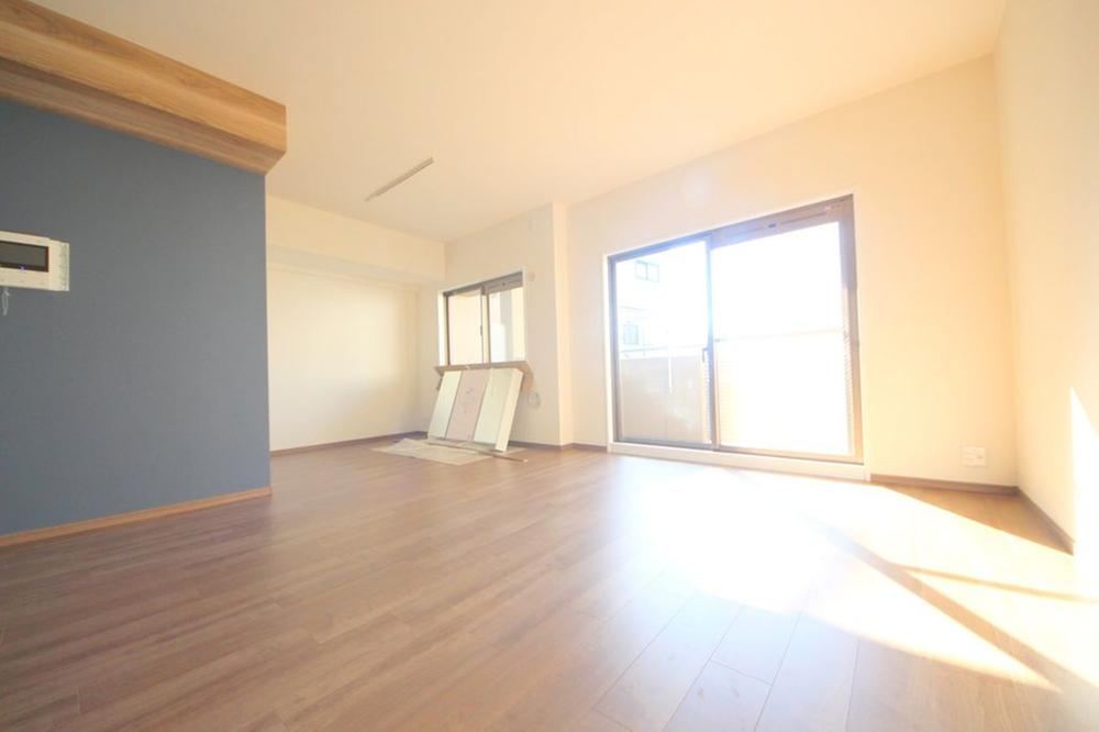 Renovated 3LDK Apartment in Itabashi - Photo 1