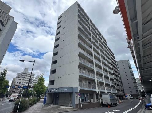 studio apartment in Chuo Ward, Tokyo - Photo 1