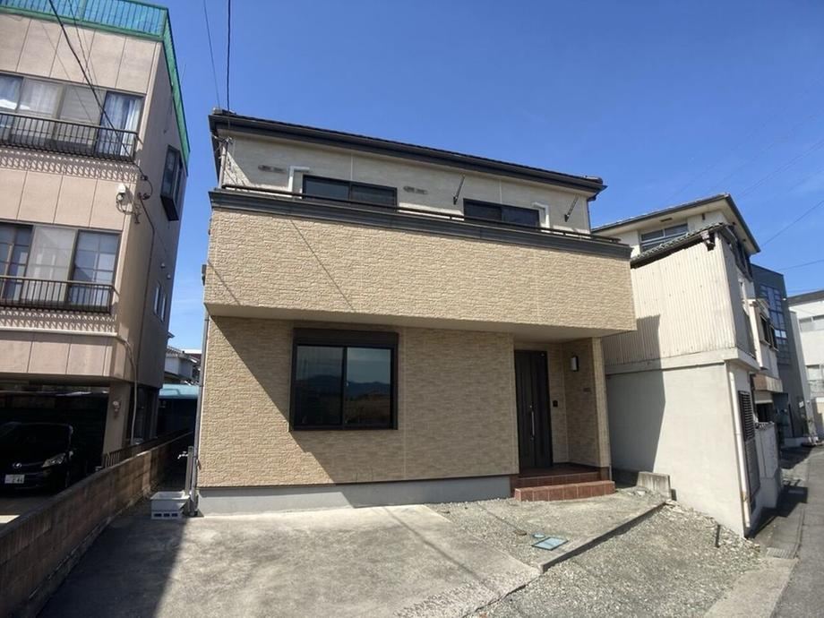 3LDK house in Kofu, Yamanashi - Photo 1