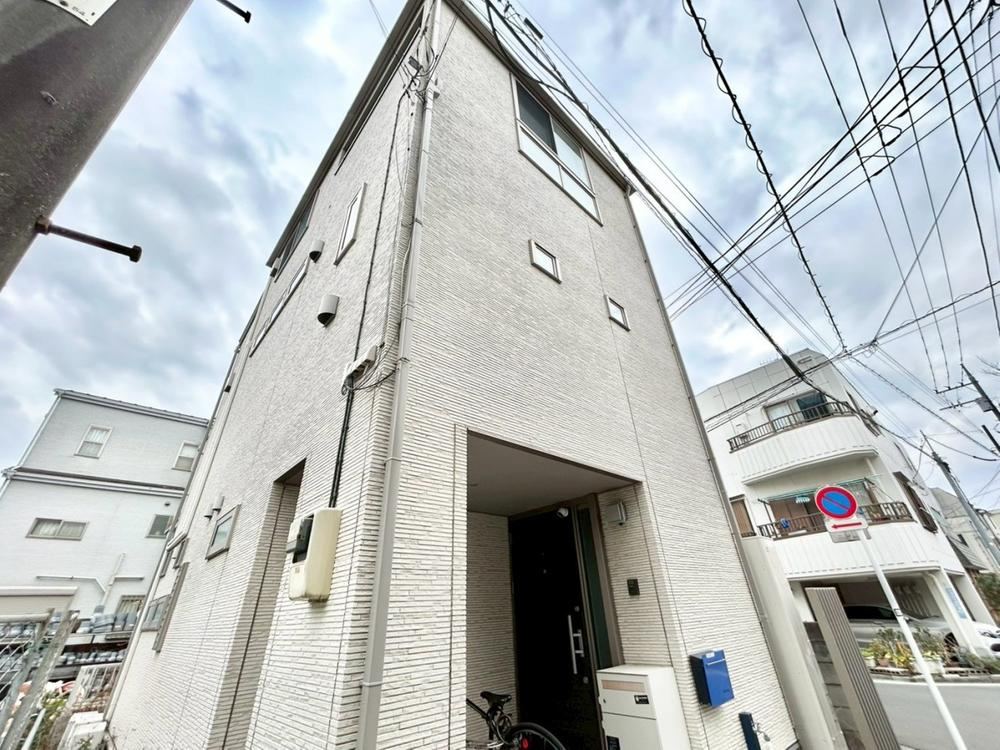Conveniently Located 3LDK Home Near Akatsuchi Elementary - Photo 1