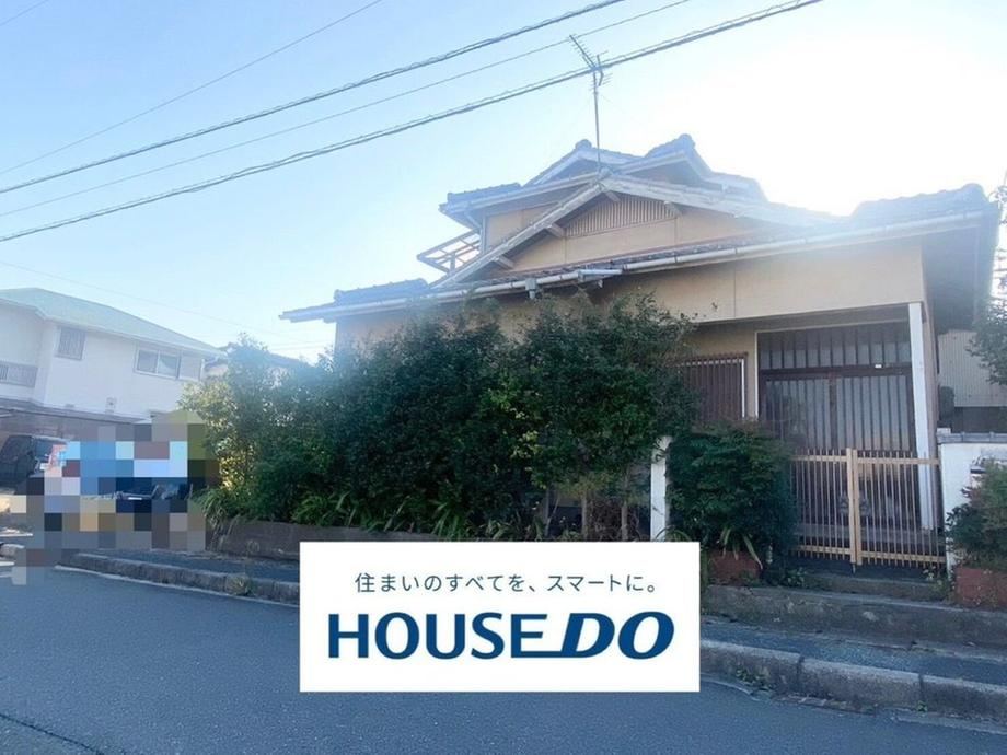 Bright 5DK Detached House with Spacious Front Road - Photo 1