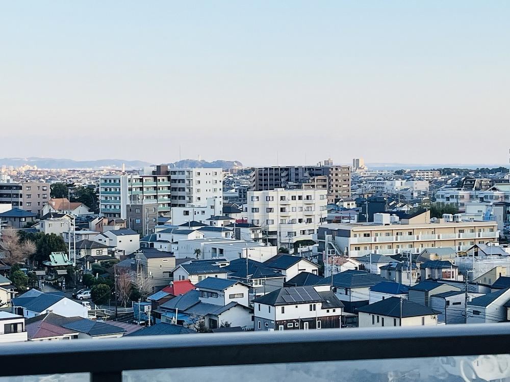 Stunning 2LDK Apartment with Mountain Views - Photo 1