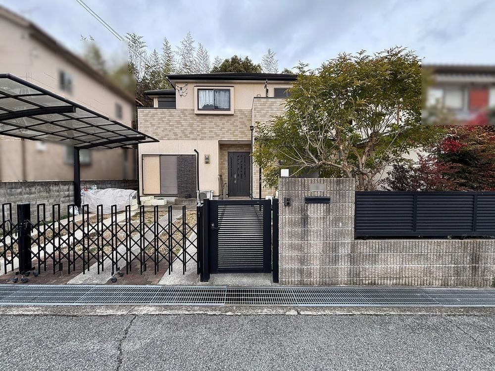 4LDK Home with Parking for Two Cars in Miki - Photo 1