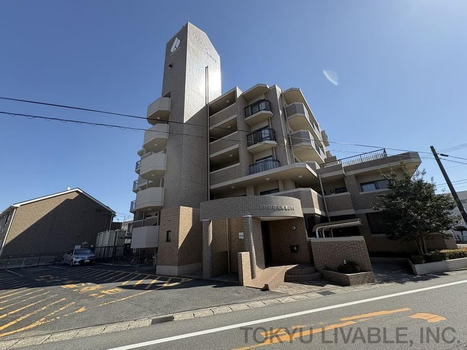 3LDK+S apartment in Ama, Aichi - Photo 1
