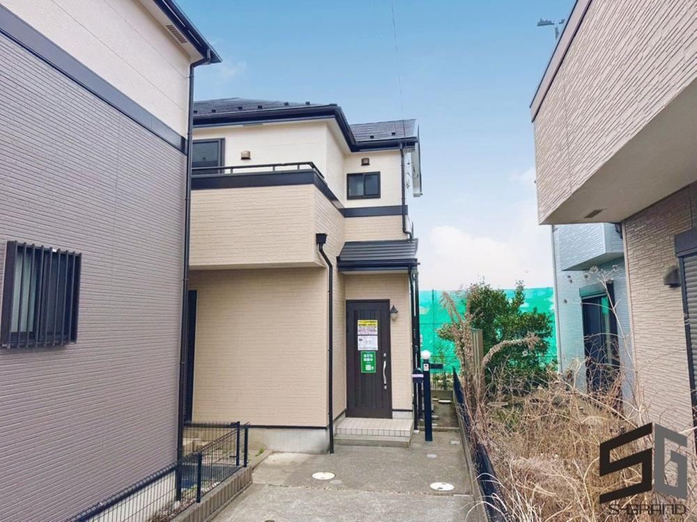Customizable 4LDK House in Hiratsuka - Photo 1