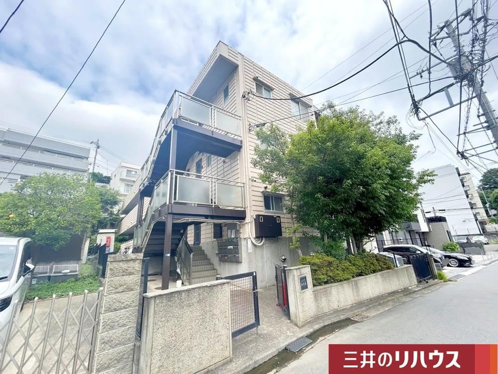 2DK Apartment in Yokohama - Photo 1
