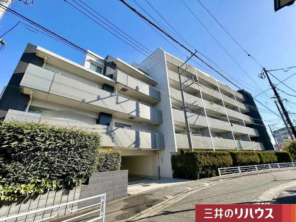 2LDK+S Apartment Near Negishi Station - Photo 1