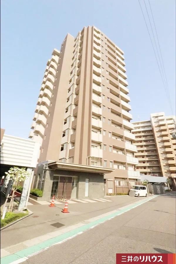 3LDK apartment in Kariya, Aichi - Photo 1