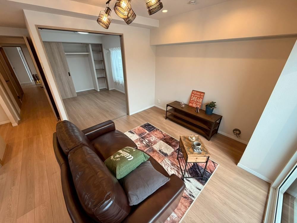 Convenient 3LDK Apartment Near Hatsukanchu Station - Photo 1