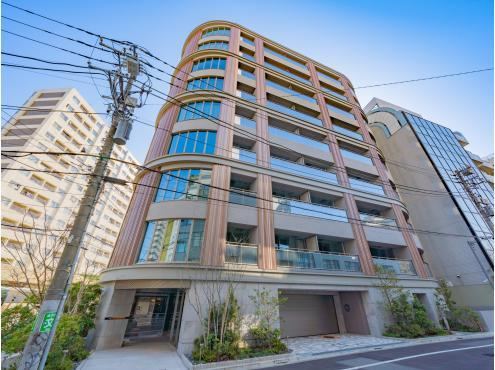2LDK apartment in Shibuya Ward, Tokyo - Photo 1