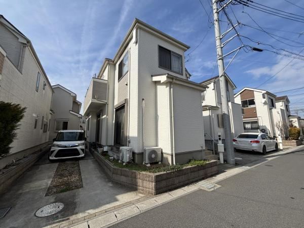 Modern 4LDK Home in Hikarioka - Photo 1