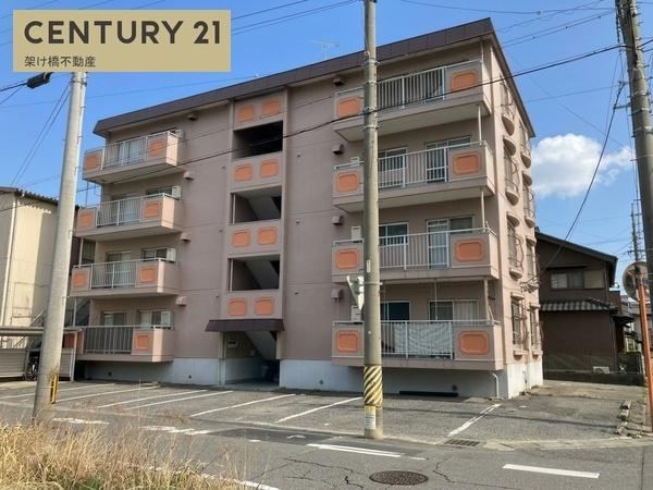 4DK apartment in Toyohashi, Aichi - Photo 1