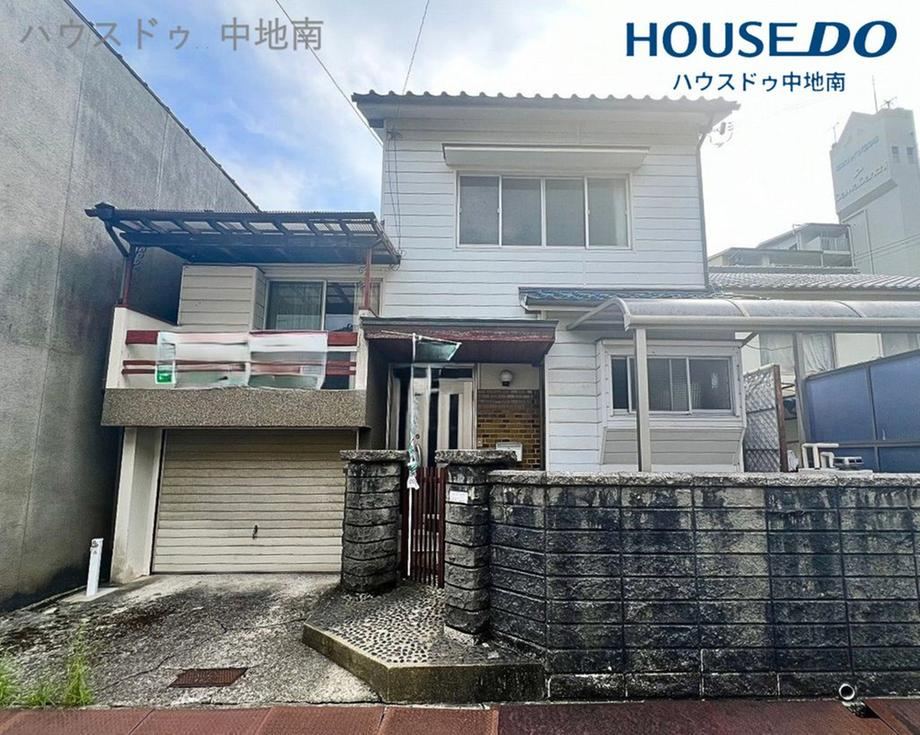 Spacious 6DK House with Garden in Himeji - Photo 1