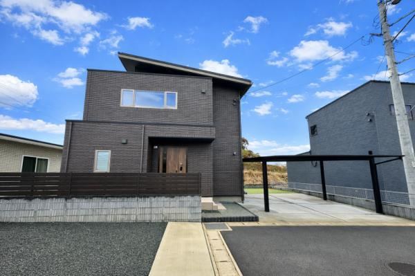 4LDK house in Ozu, Kikuchi District, Kumamoto - Photo 1
