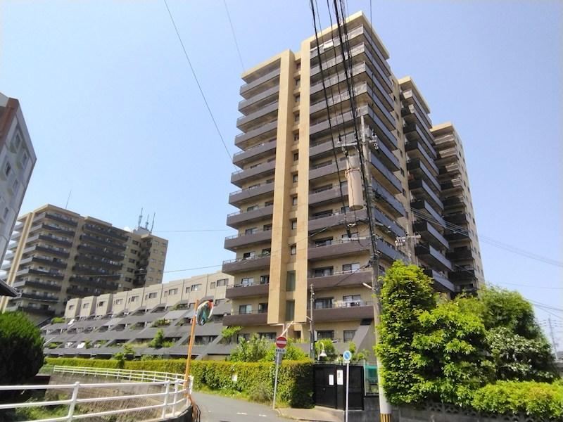 4LDK apartment in Kokurakita Ward, Kitakyushu, Fukuoka - Photo 1
