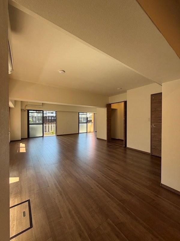 2LDK apartment in Chuo Ward, Fukuoka - Photo 1