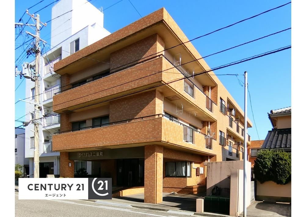 2DK apartment in Chuo Ward, Niigata - Photo 1