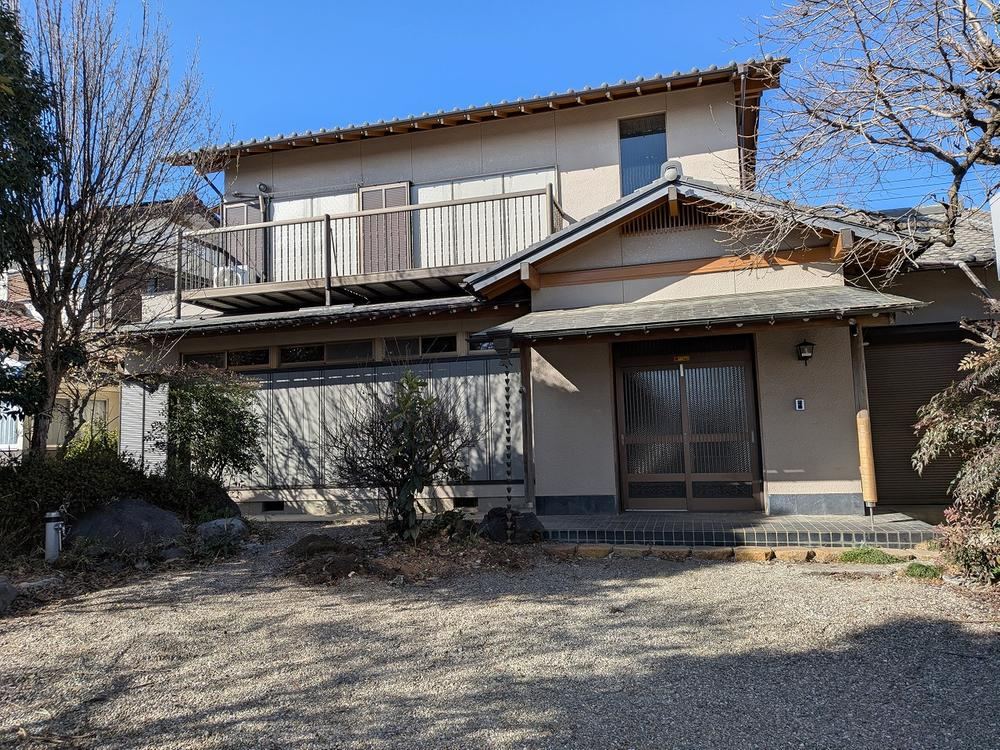 Spacious 7DK Home with Karaoke Room - Photo 1