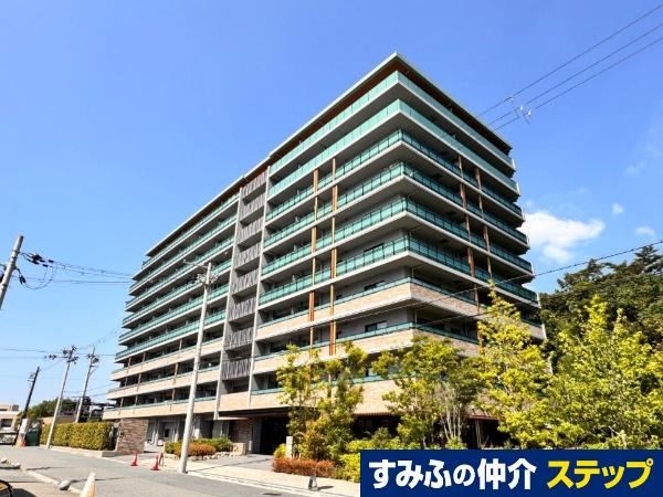 1LDK apartment in Suita, Osaka - Photo 1