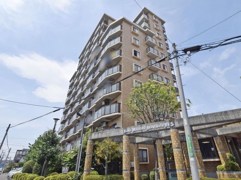 Spacious 3LDK Apartment Near Minami Hashimoto Station - Photo 1