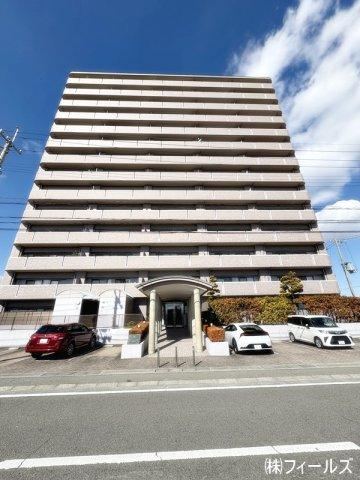 3LDK apartment in Tokushima, Tokushima - Photo 1