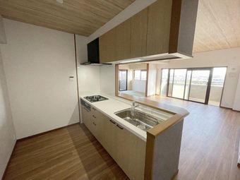 4LDK apartment in Yanagawa