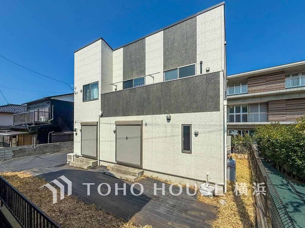 Family Home with Space for Dreams - Photo 1