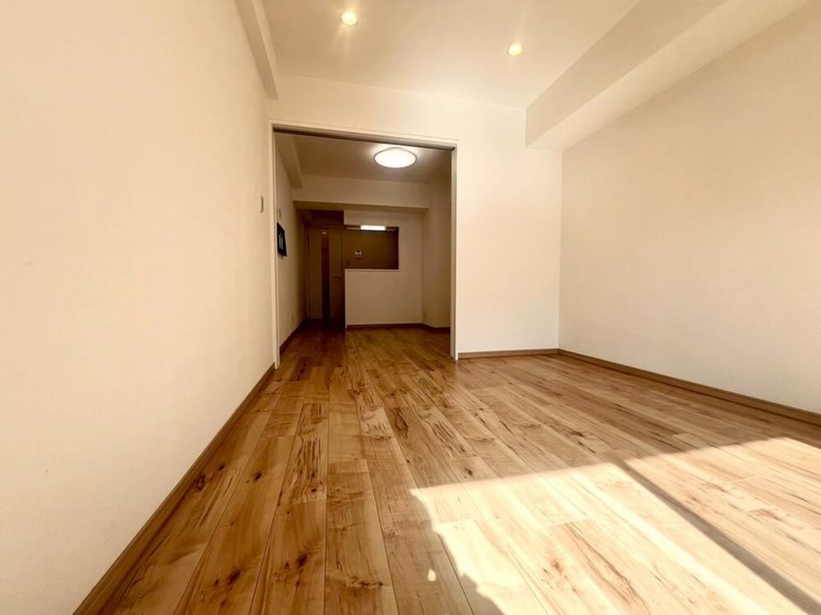 1LDK apartment in Shinjuku Ward, Tokyo - Photo 1