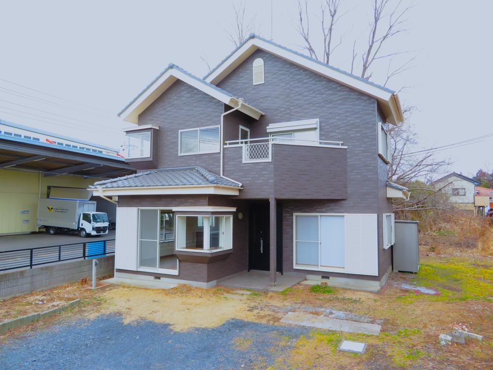 4LDK House in Fujigayatsu with Dual Lighting - Photo 1