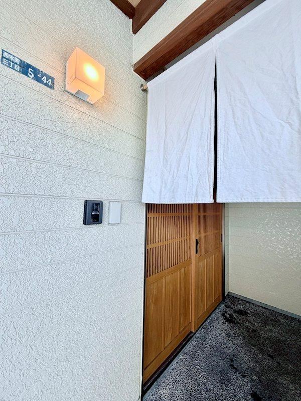 Charming 6K House in Nishihonmachi - Photo 1