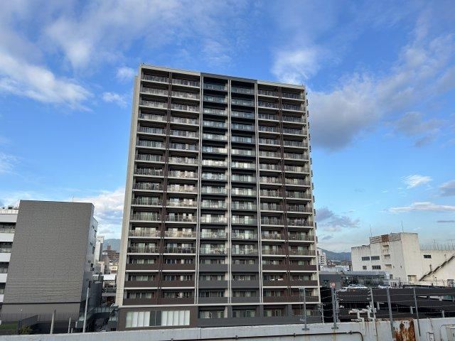 2LDK apartment in Shunan, Yamaguchi - Photo 1
