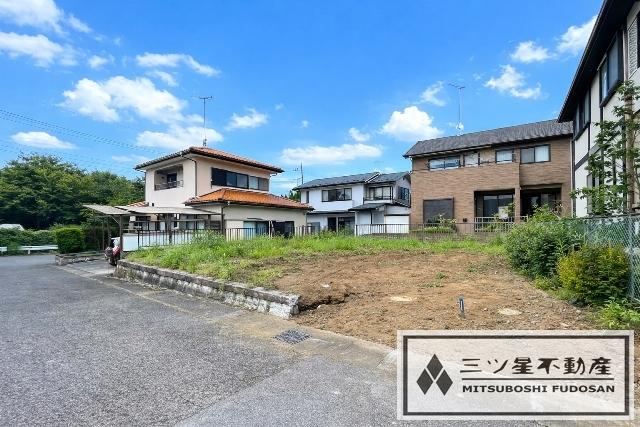 Prime Land Facing South in Shirazawa Town - Photo 1