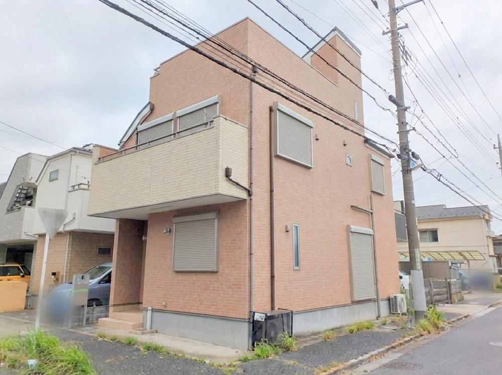 Spacious 4LDK House with Rooftop Terrace in Rokuki - Photo 1