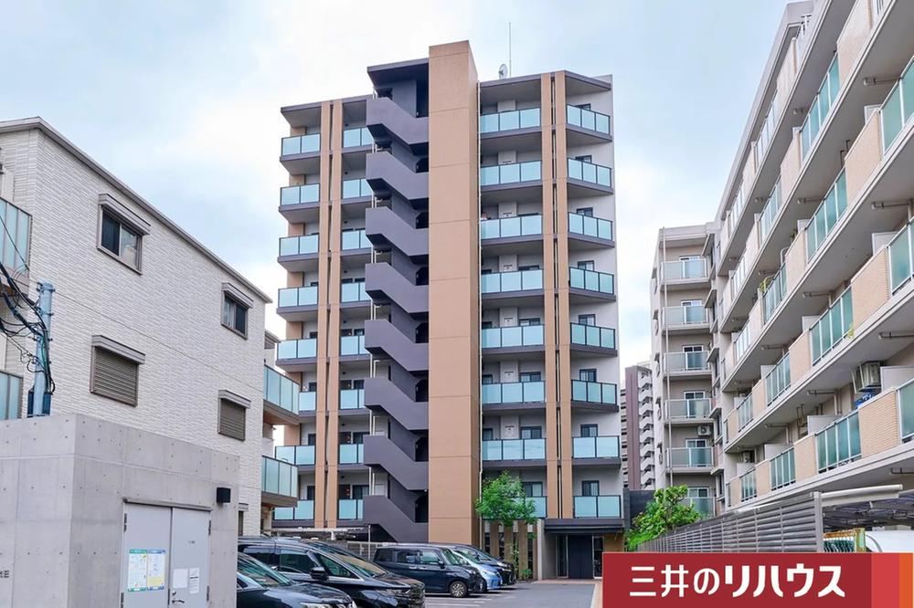 Stylish 3LDK Apartment in Namiki Motomachi - Photo 1