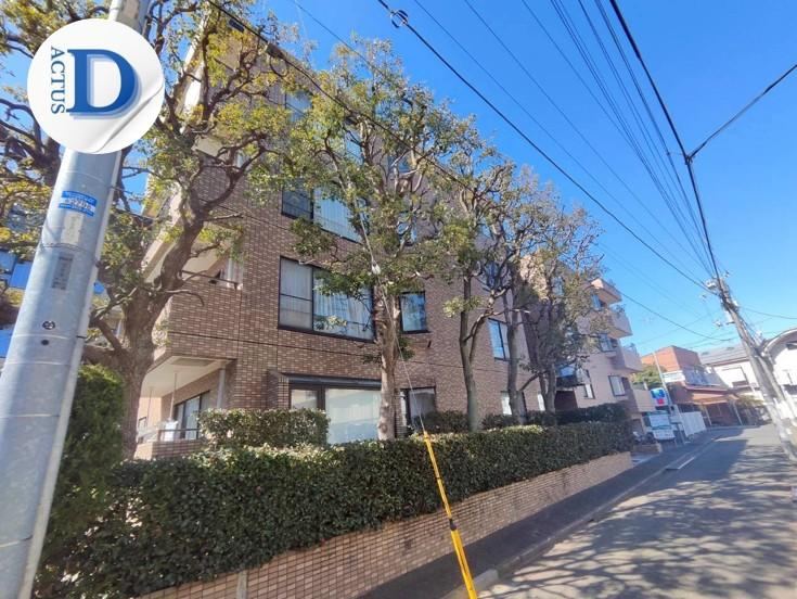 Convenient 4LDK Apartment in Suginami - Photo 1