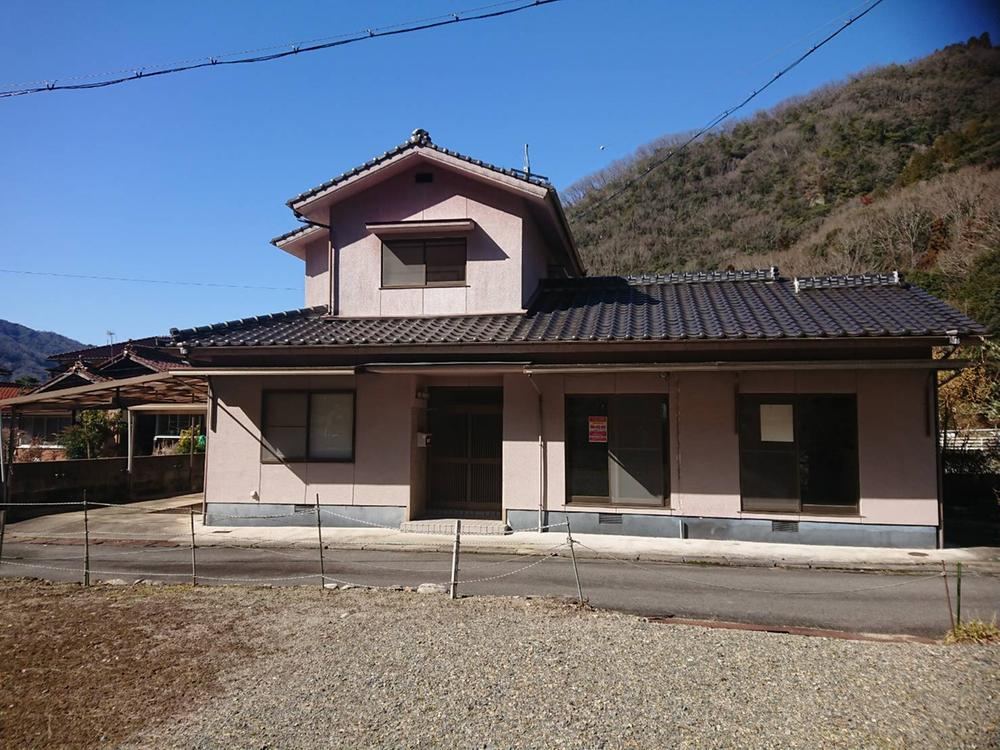 5DK house in Higashihiroshima, Hiroshima - Photo 1