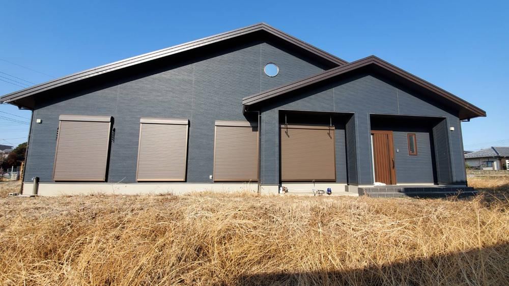 Spacious 4LDK House on 218 Tsubo of Land - Photo 1