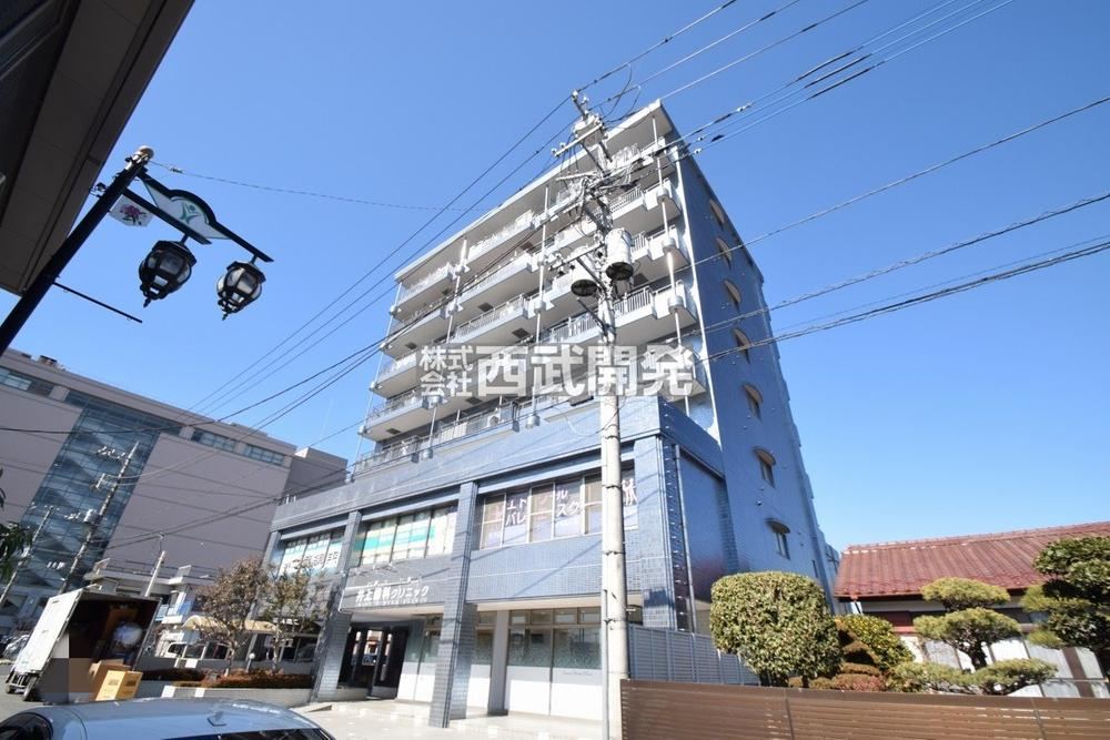 Renovated 3LDK Apartment with Great Views in Hanno - Photo 1