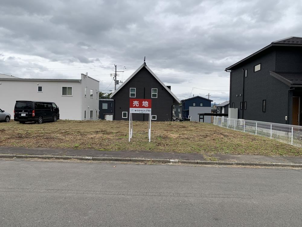 Peaceful Land for Easy Living - Photo 1