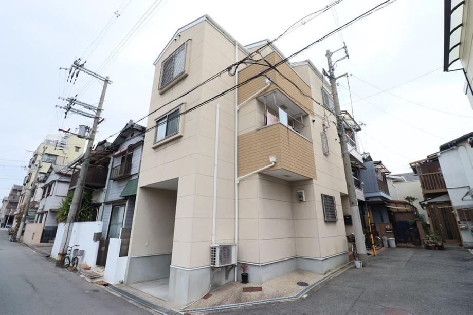 3LDK house in Joto Ward, Osaka - Photo 1