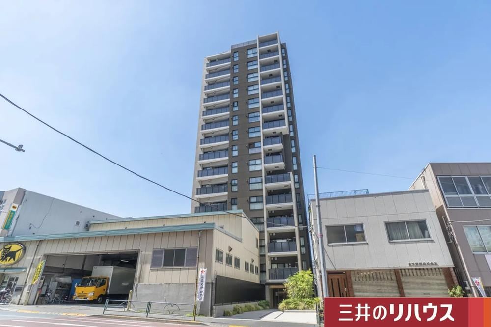 2LDK apartment in Bunkyo Ward, Tokyo - Photo 1
