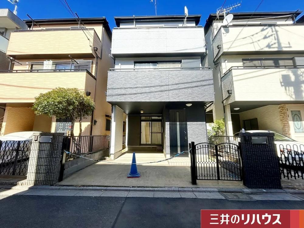 Charming 4LDK House Near Asagaya Station - Photo 1