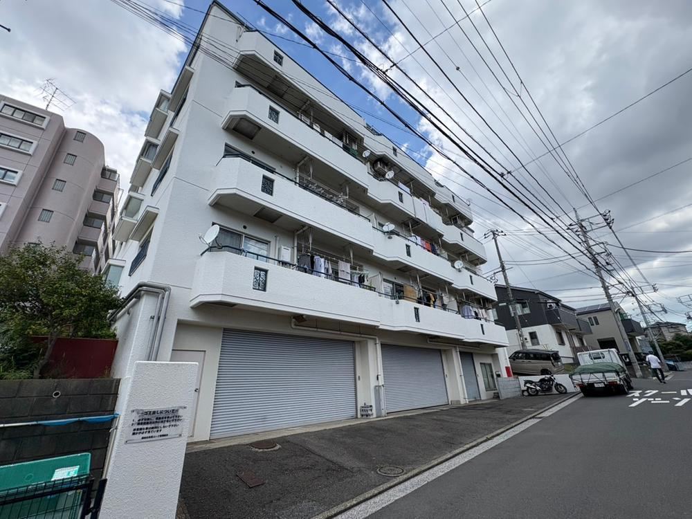 3LDK Apartment in Kitatera with Price Adjustment - Photo 1
