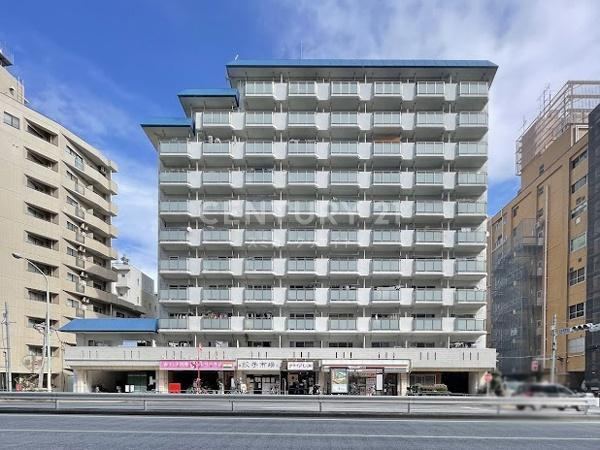 Bright 1LDK Apartment with Scenic Views in Nakameguro - Photo 1