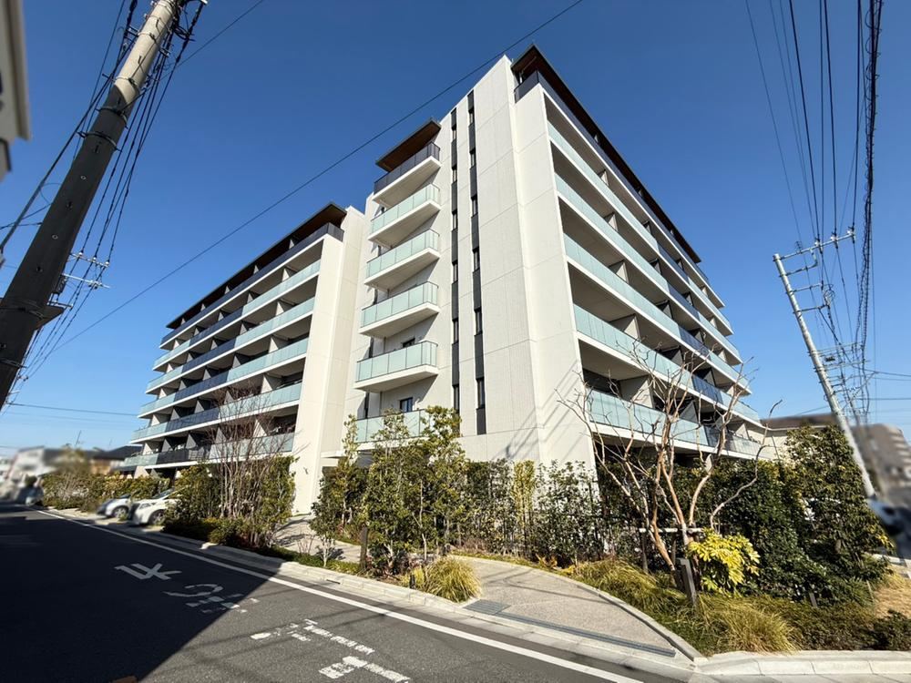 Newly Built 3LDK Apartment in a Quiet Neighborhood - Photo 1