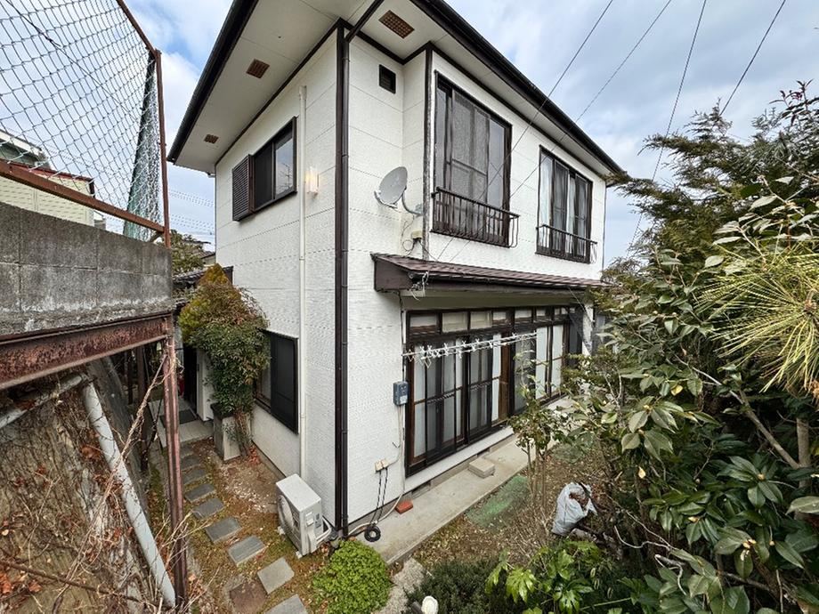 5DK House on Generous Lot in Aoyama - Photo 1