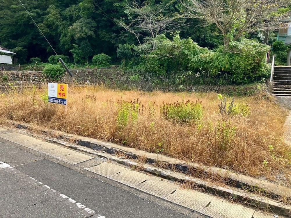 171 m² land in Sasebo, Nagasaki - Photo 1