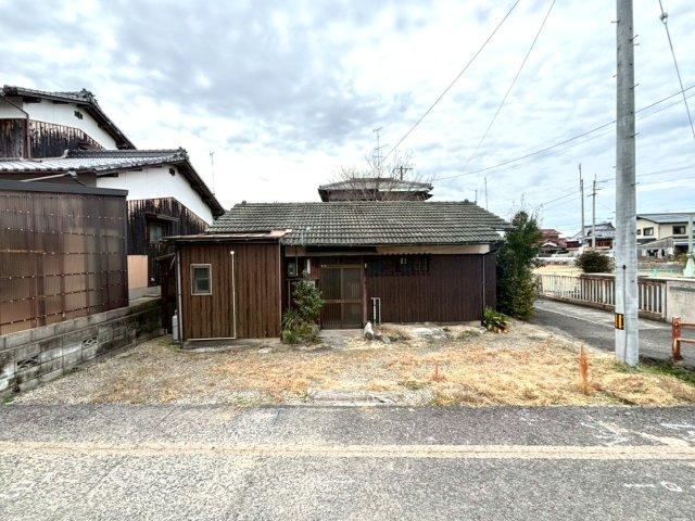 2DK house in Matsuyama, Ehime - Photo 1