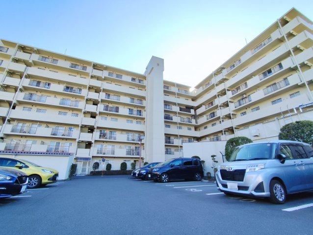 Convenient 3LDK Apartment in Iruma City - Photo 1